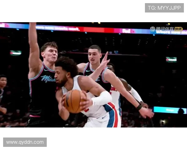 2019年NBA季后赛精彩对决猛龙与雄鹿的巅峰之战回顾